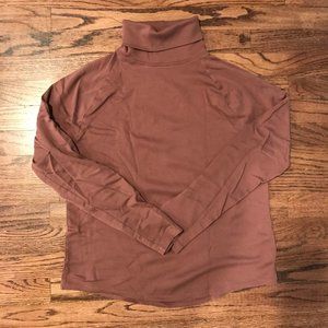 W's The North Face Mauve Turtleneck